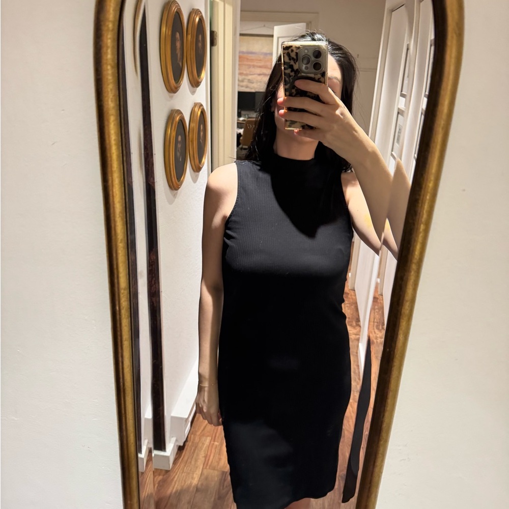 Elegant Black Sleeveless Dress H&M